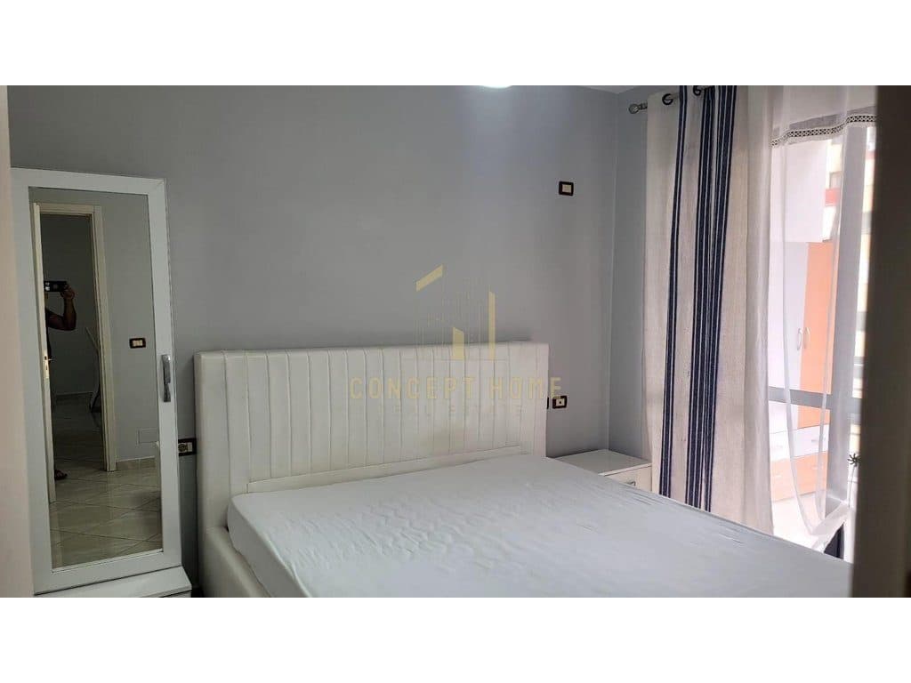 Jepet me qera apartament 1+1 ne 4