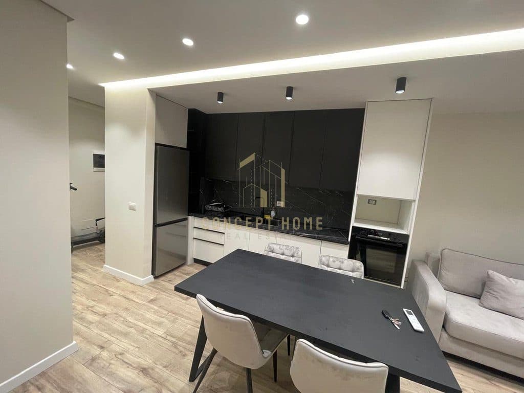 Jepet apartament 2+1 me qera tek 'Univers City' 2
