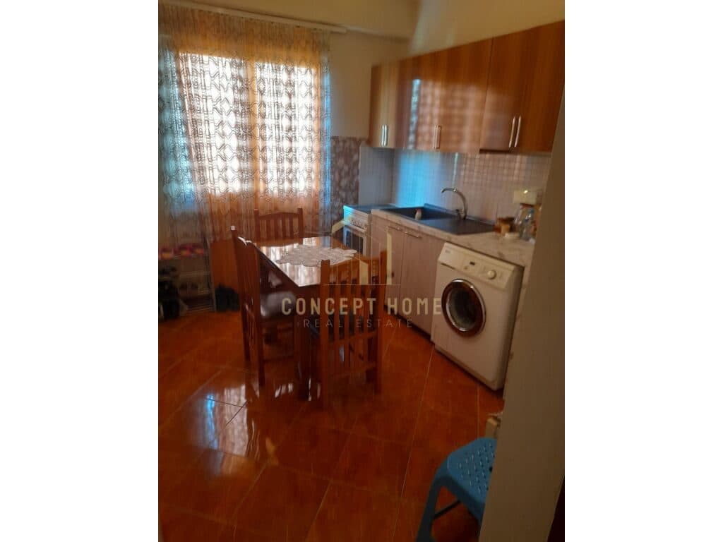 Jepet me qera Apartament 1+1 ne Astir 3