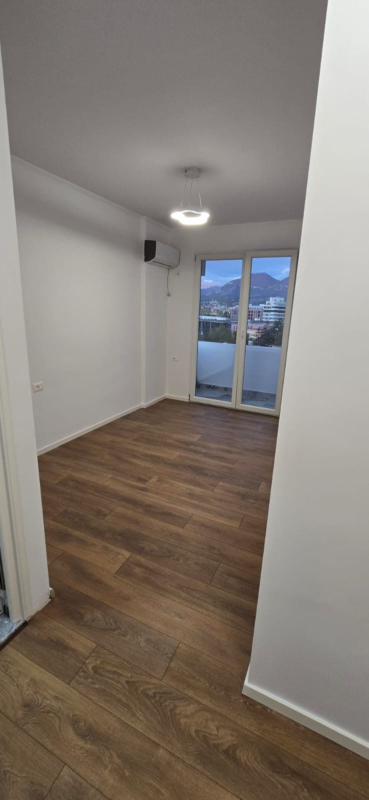 Apartament 2+1 në shitje te Stacioni i Trenit, Tiranë - 218,000€ | 93 m² 3