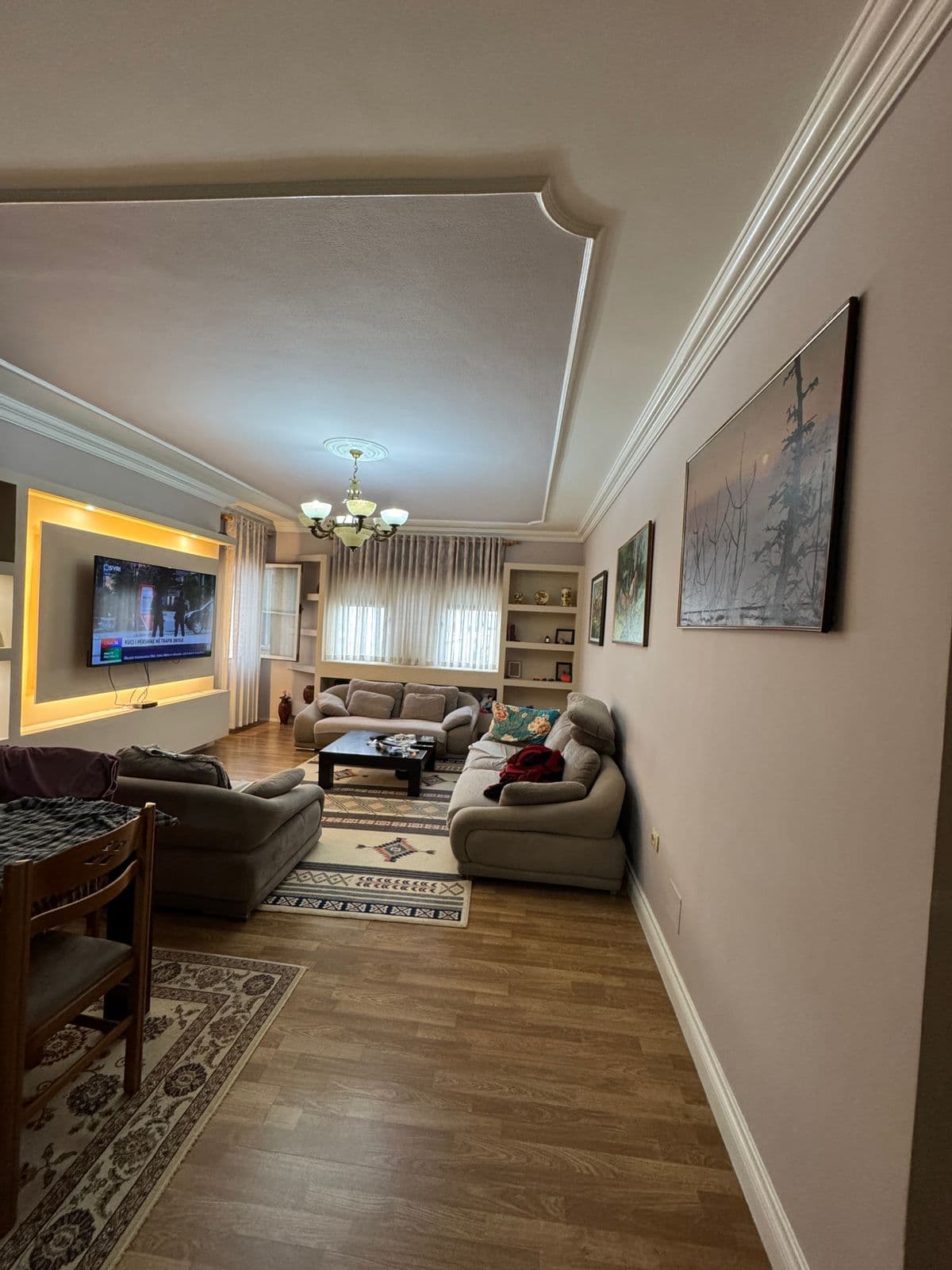 Shitet apartament 3+1+2 ne Astir