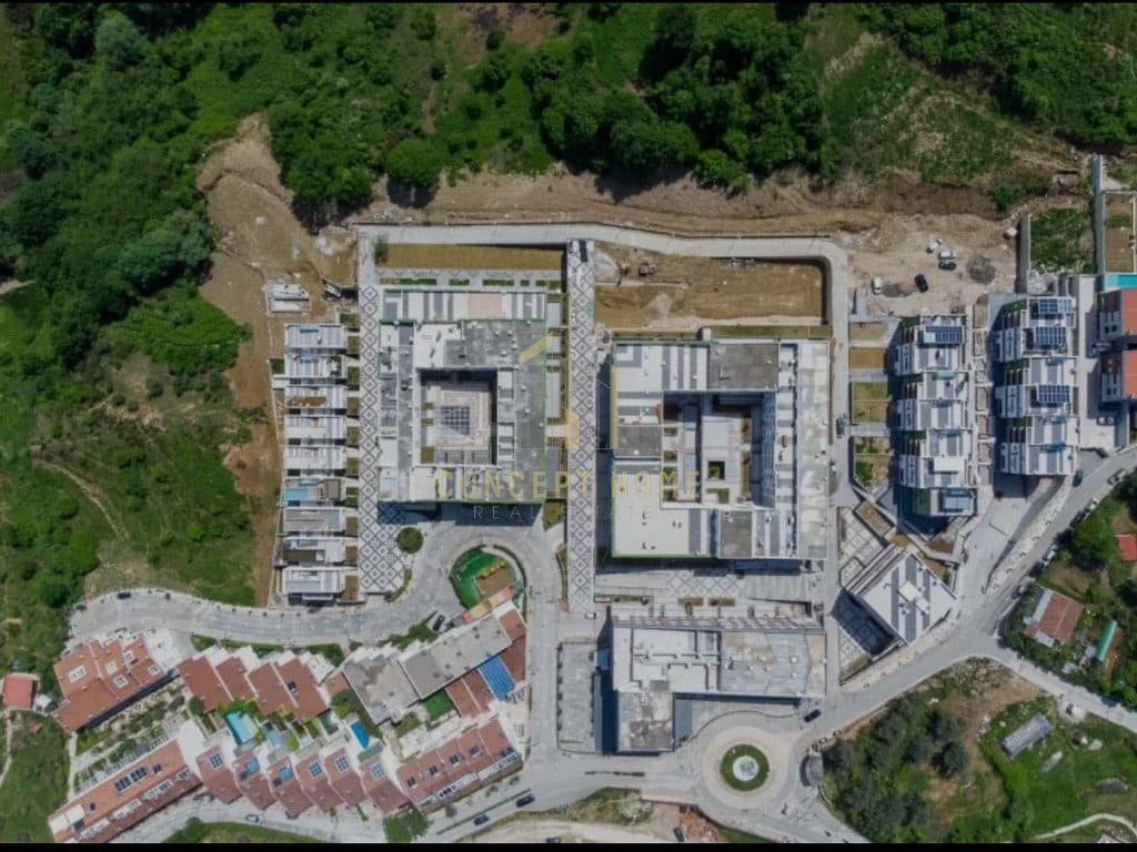 Shitet apartament 2+1+2 te Zgjerimi i Kodrës së Diellit!