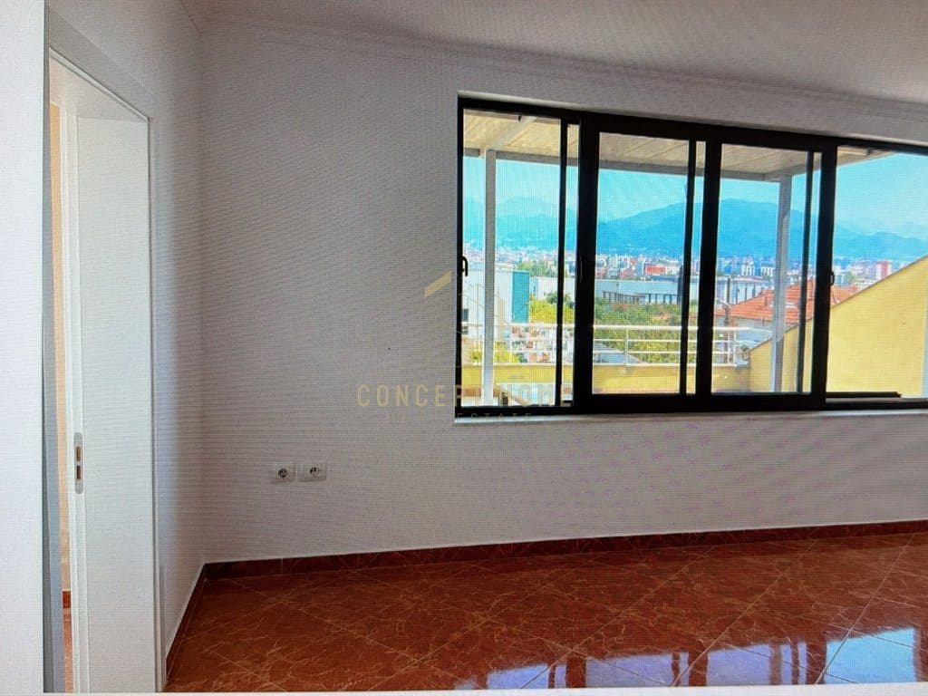 Jepet me qera apartament 2+1 ne Mezez 2