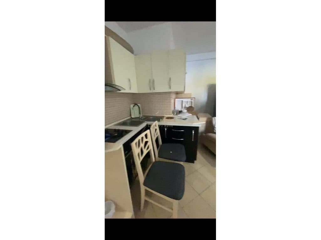 Jepet me qera apartament 2+1 tek Casa Italia 2