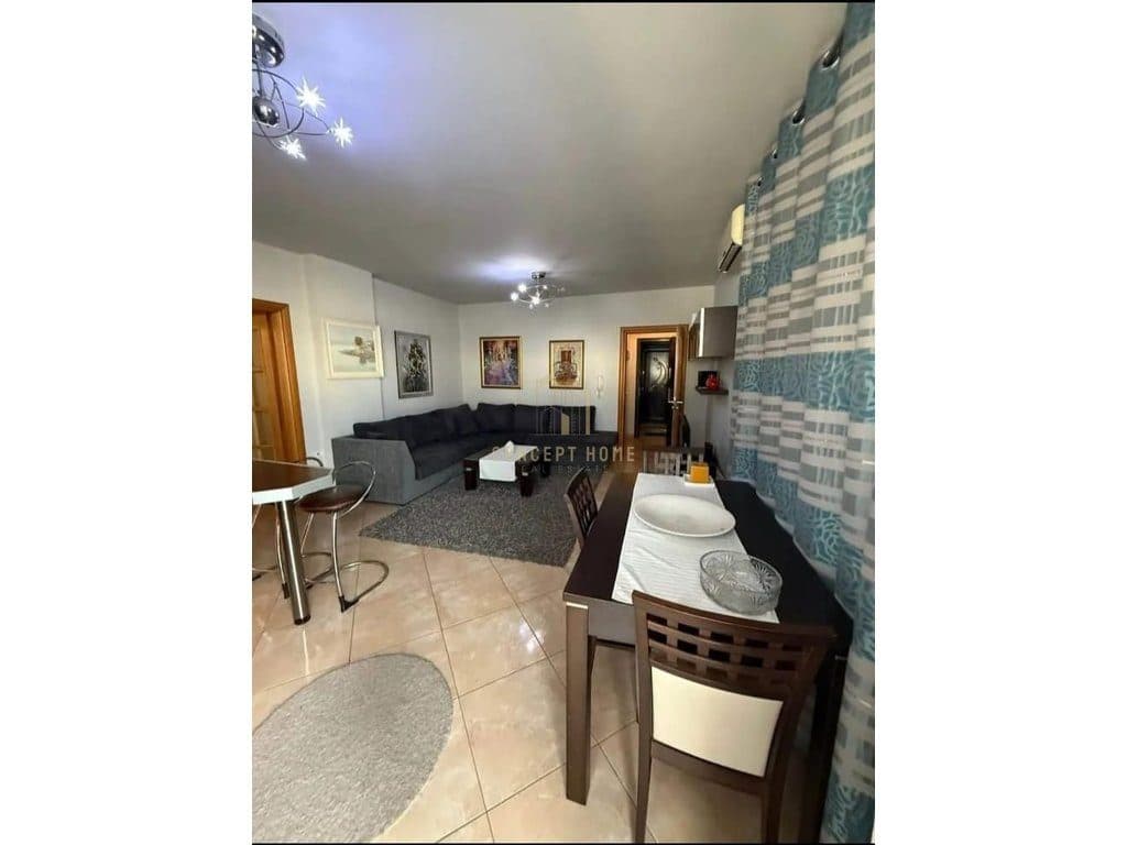 Jepet me qera apartament 2+1 Perballe Deliorgjit