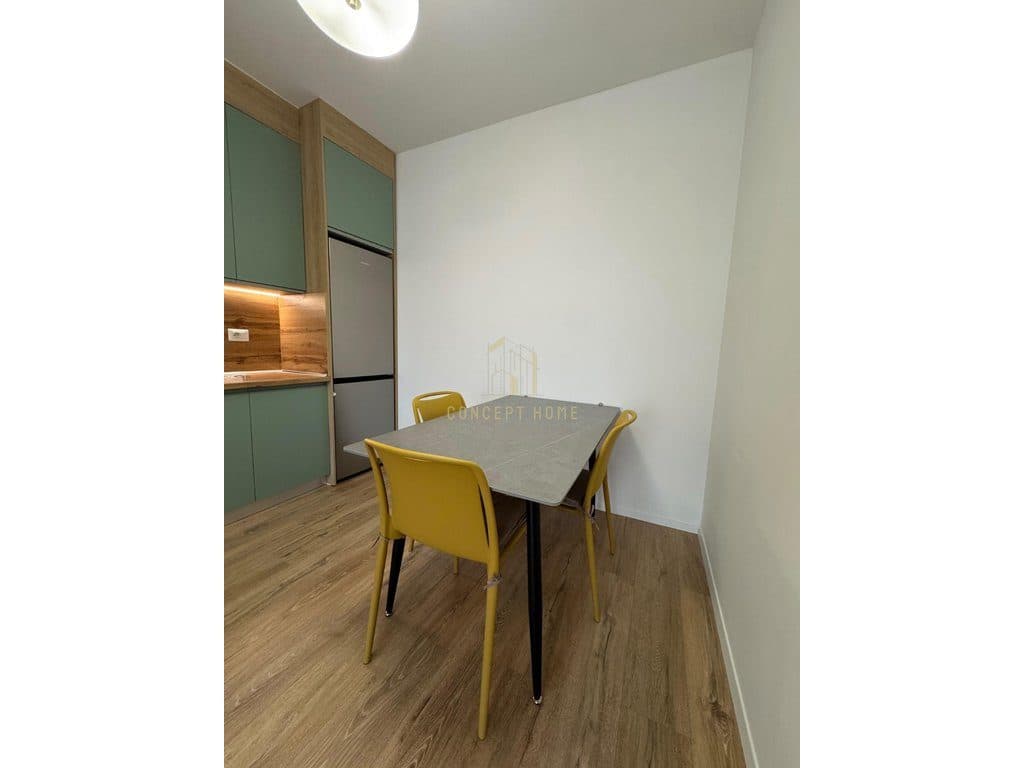 Jepet me qera apartament 1+1 tek 21 Dhjetori 4