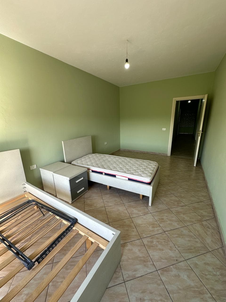 Apartament 2+1 për Qira në Kthesa e Kamzës, Tiranë - 500€ | 128 m² 2
