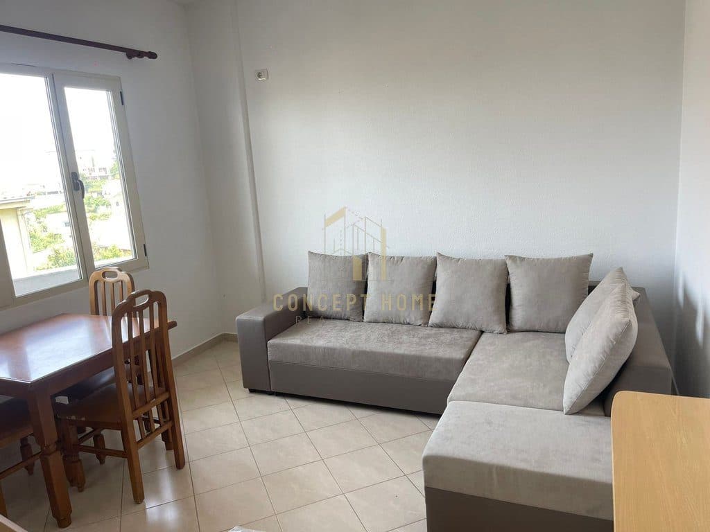 Jepet me qera apartament 2+1 Qytet Studenti