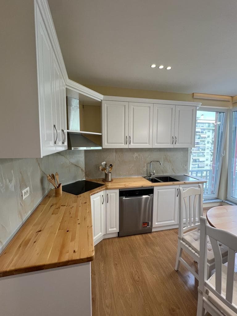 Jepet me qira Apartament 2+1+2 +Kuzhine , Bllok 3