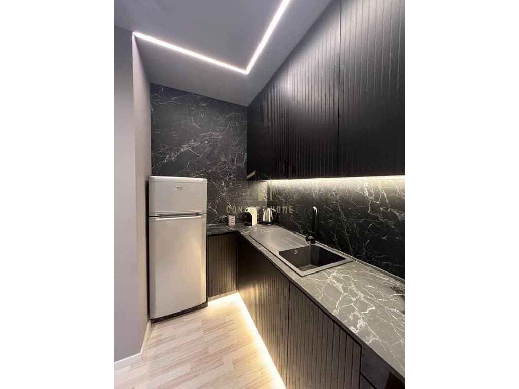 Apartament 1+1 Me Qira në Rruga e Kavajës, Tiranë - 1400€ | 70 m² 3