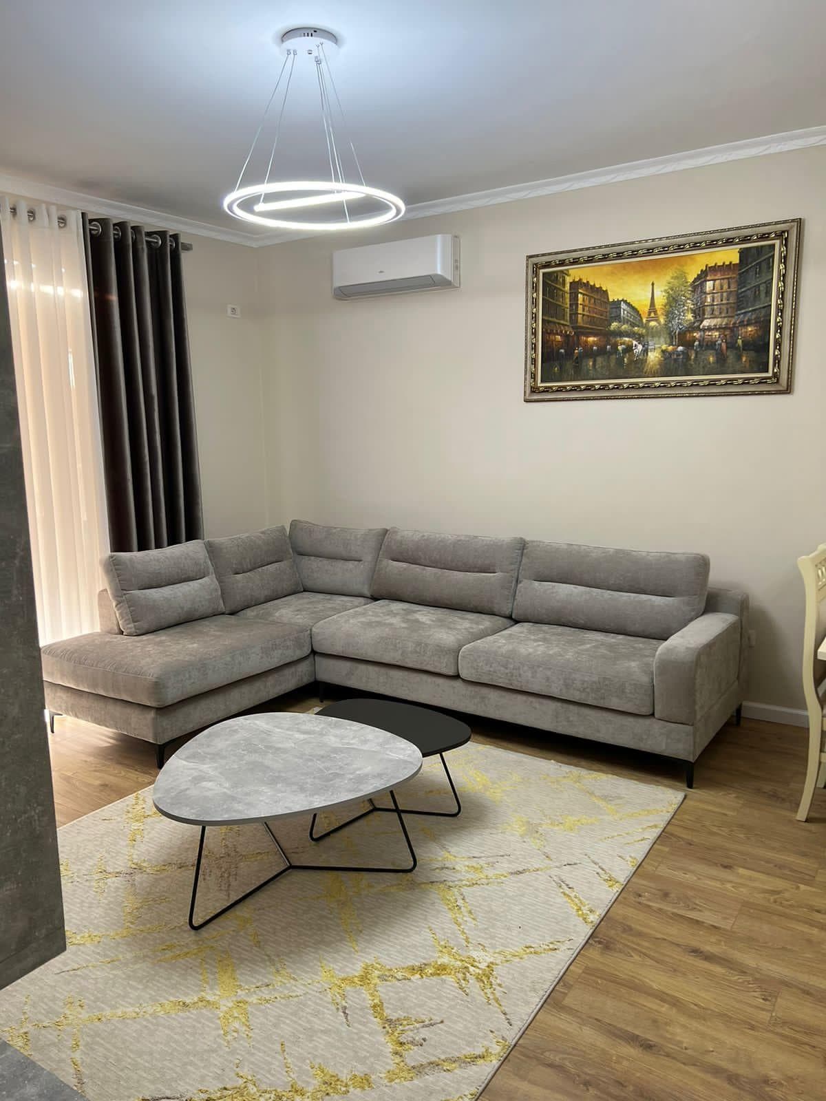 Apartament me qera 2+1+2 prane Fakultetit Ekonomik. 2