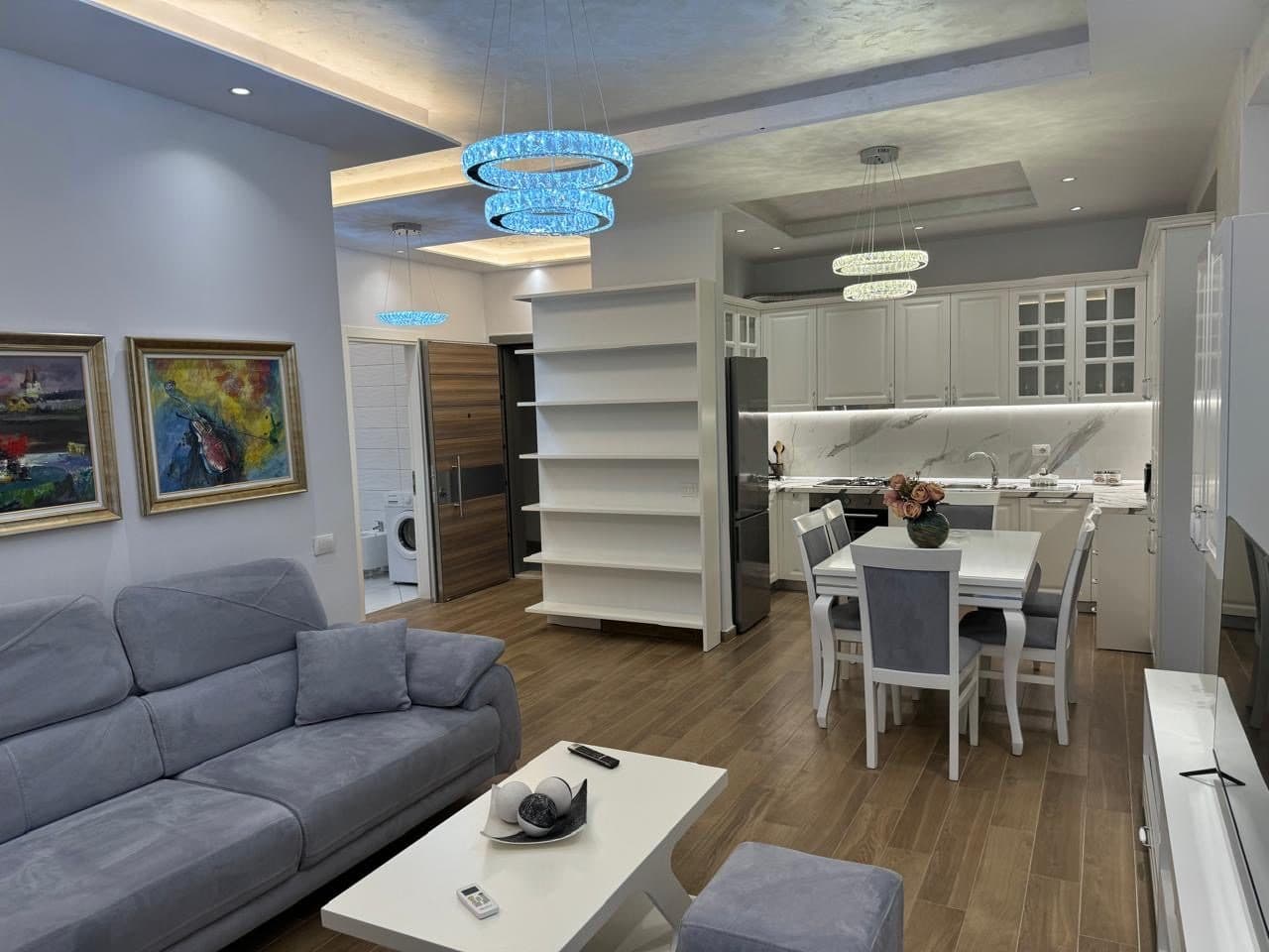 Apartament 2+1 me qera Amerikan 3 2