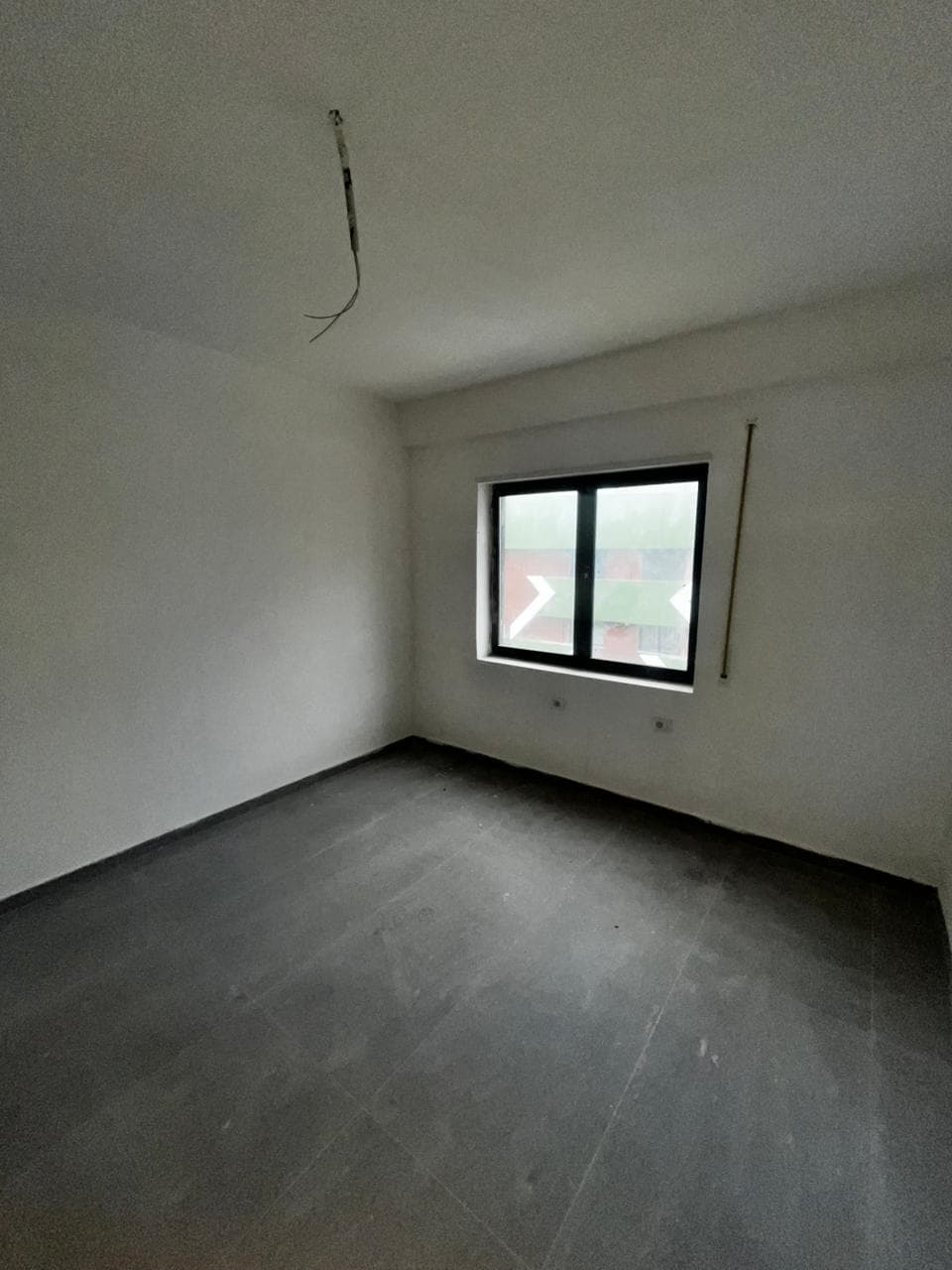 Shitet apartament 2+1+2 tek Rezidenca "Kodra e Diellit 1" 3