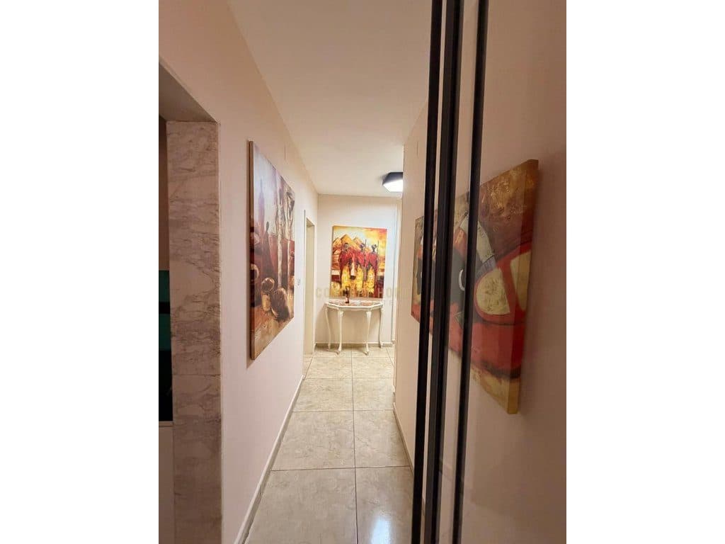 Jepet me qera apartament 2+1+Parkim ne 4