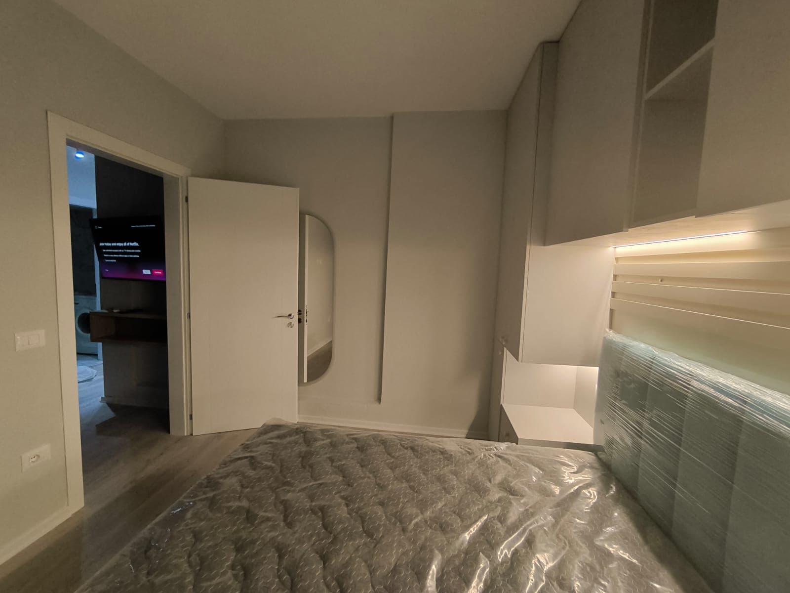 Jepet me qera Apartament 1+1 Ne Ali Dem 4