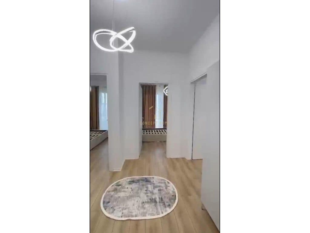 Shitet apartament 2+1 ne 4