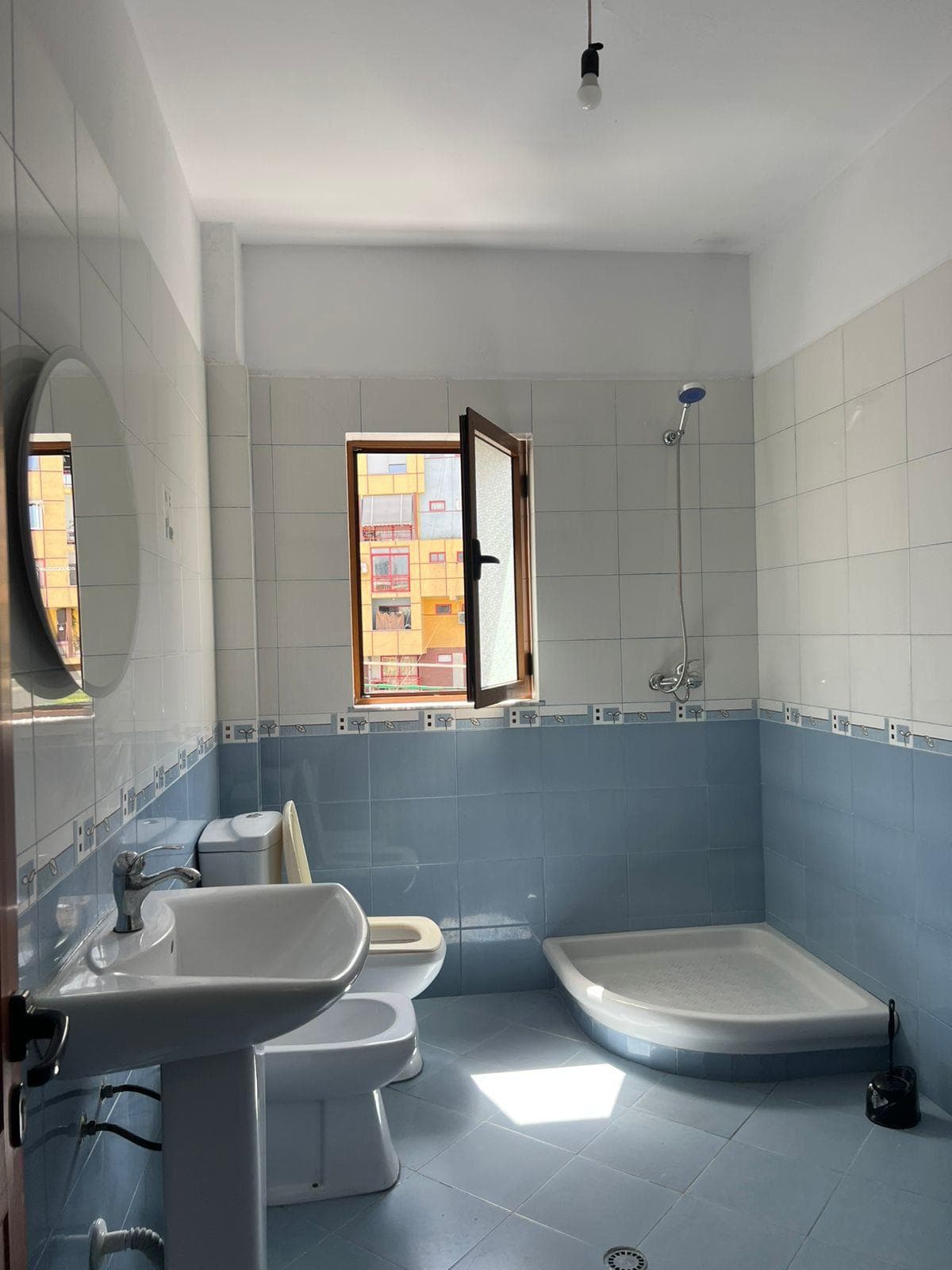 Jepet me qera Apartament 1+1 ne Don Bosko 4