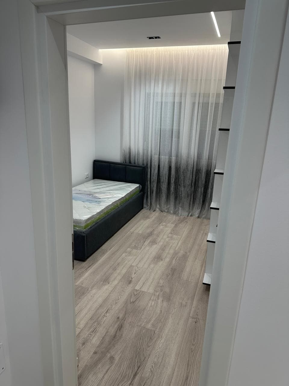 Jepet me qera apartment 2+1 ne Bllok- 800€/muaji 3