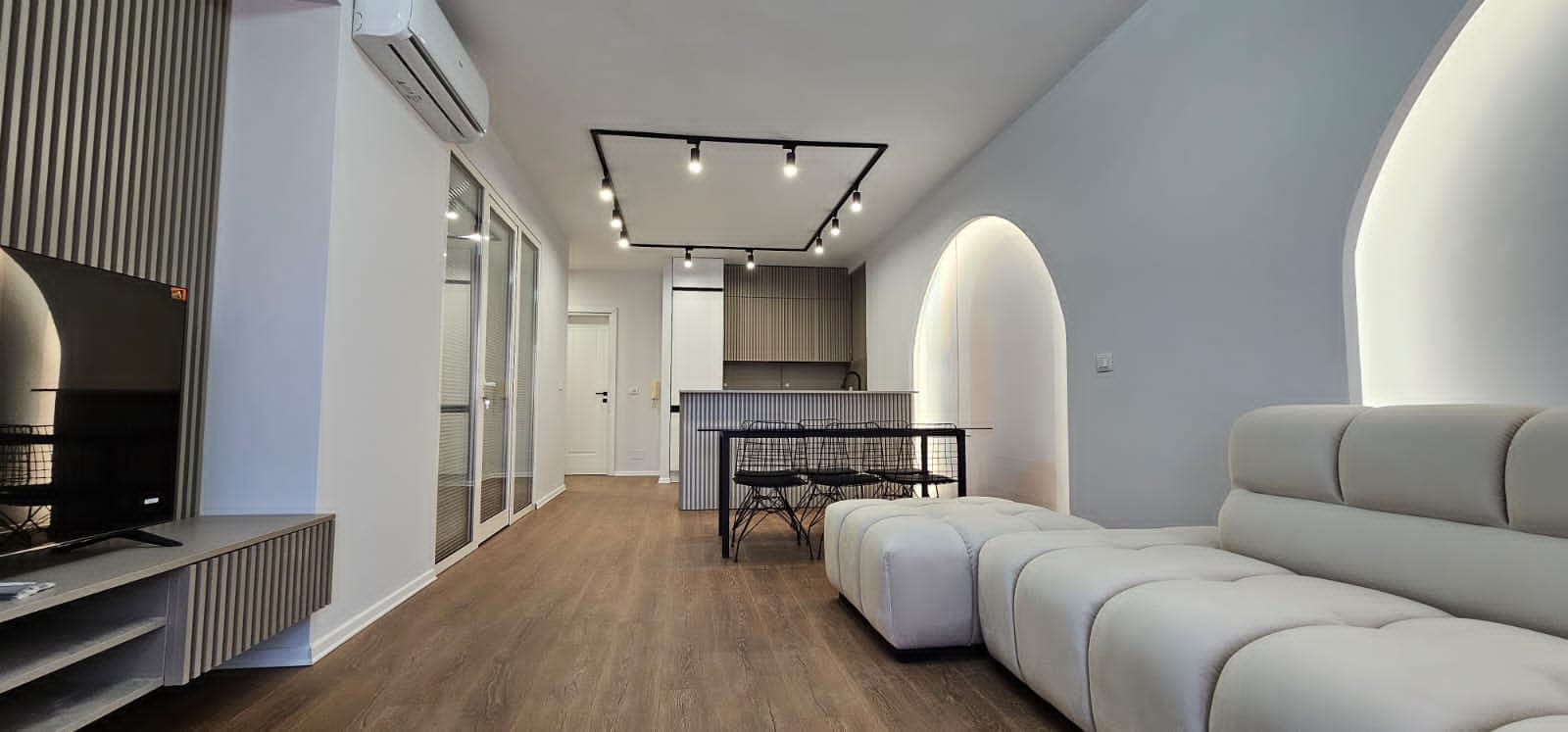 Apartament 2+1 për shitje në Blloku, Tiranë - 290,000 € | 100 m² 3