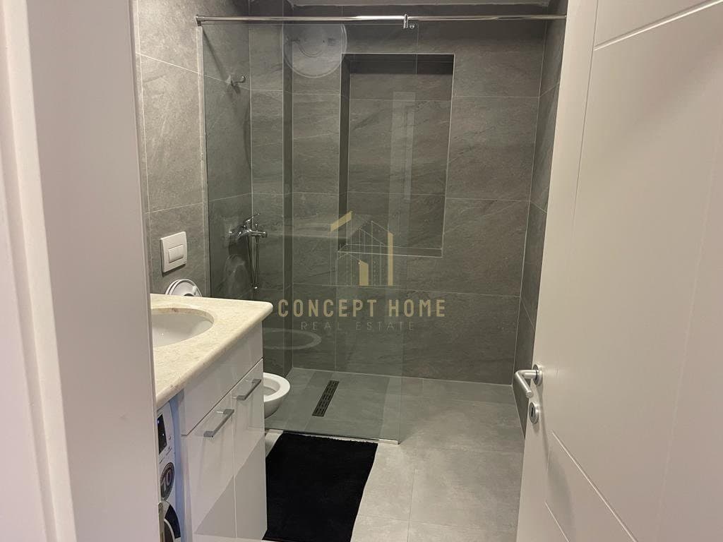 Jepet me qera Apartament 1+1 tek Stadiumi Dinamo 4