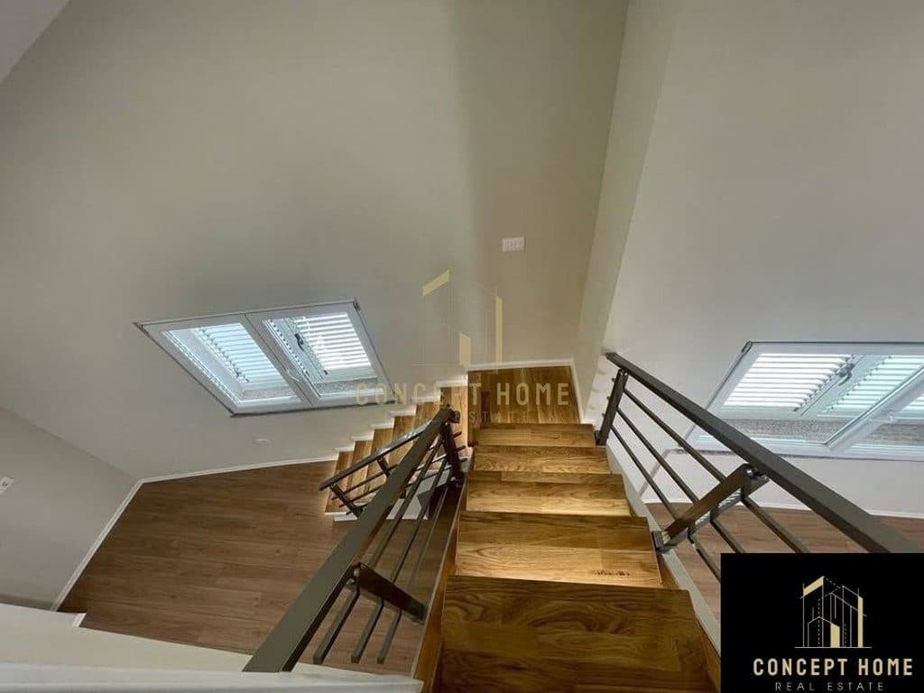 Shitet apartament duplex ne Fresk 3