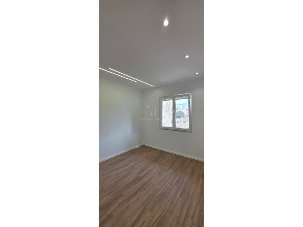 Shitet Apartament 2+1 tek Rruga Bardhyl 4