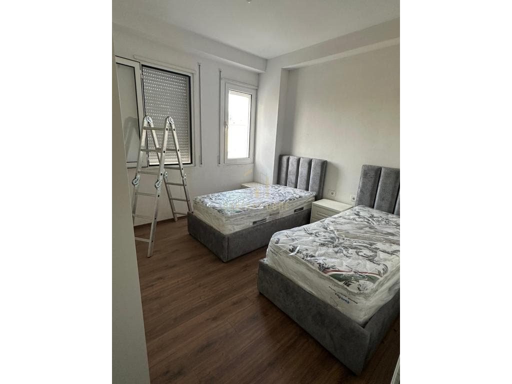 Jepet me qera Apartament 2+1 ne Paskuqan 4