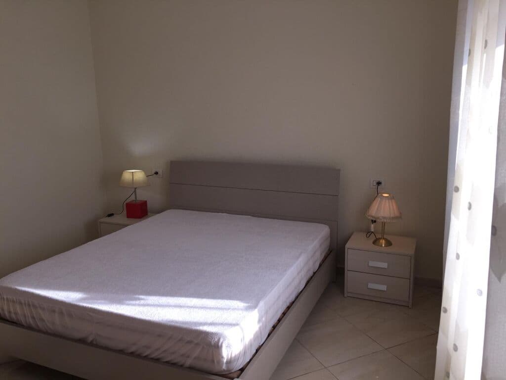 Jepet me qera Apartament 2+1 ne Astir 2