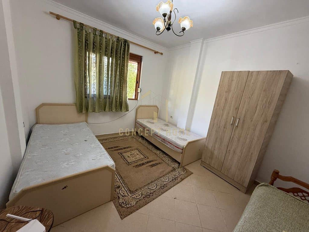 Jepet me qera Shtepi private tek Casa Italia 3