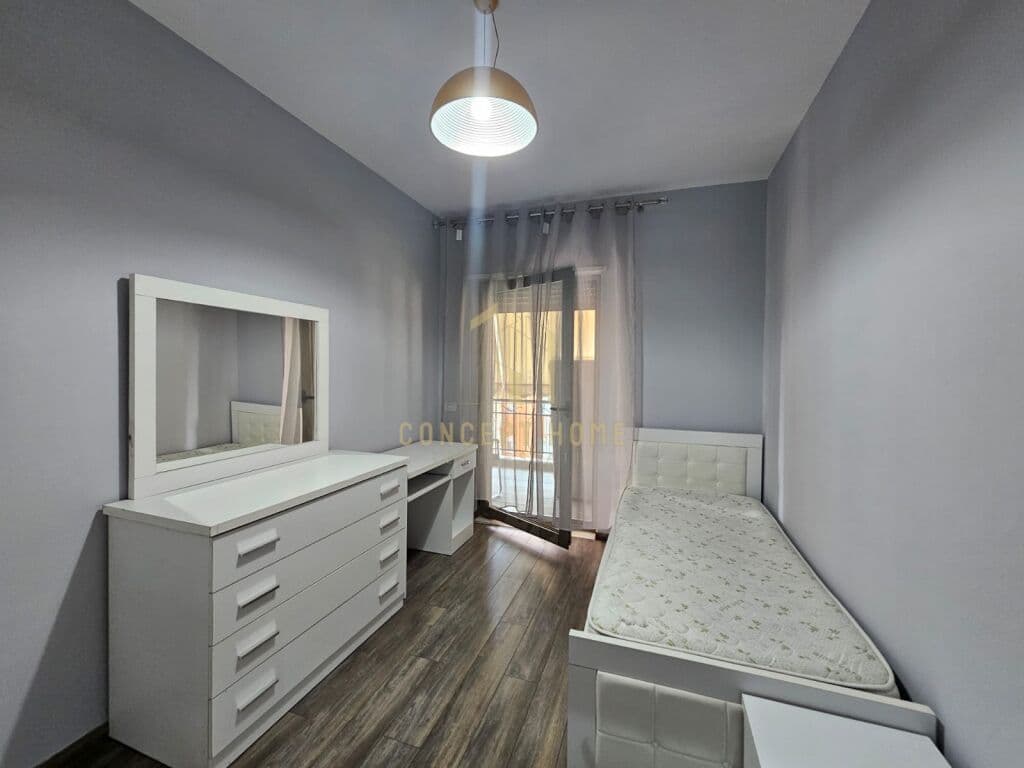 Jepet me qera super Apartament 3+1+2 tek Delijorgji-1000 euro/muaji 2