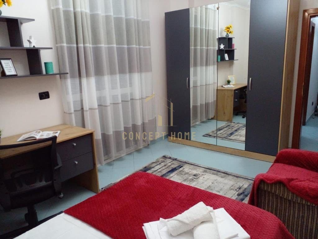 Jepet me qera Apartament 3+1+2 tek Mine Peza 3