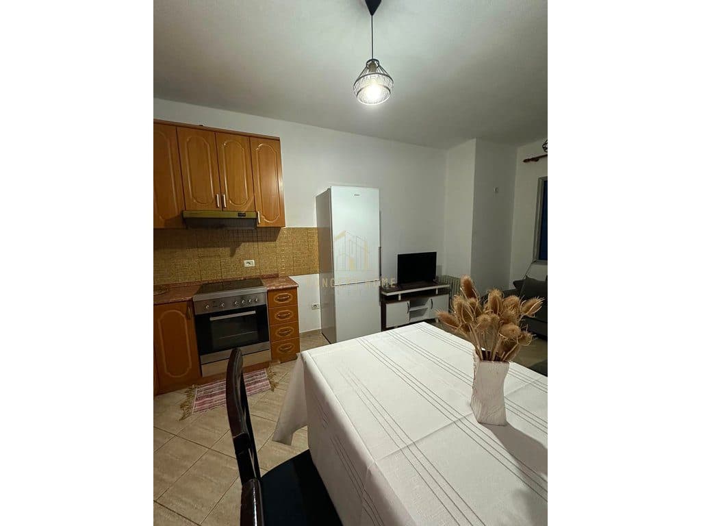 Jepet me qera apartament 1+1 ne Astir 2