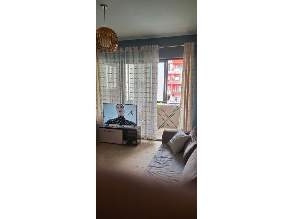Jepet me qera Apartament 2+1 ne Astir 4