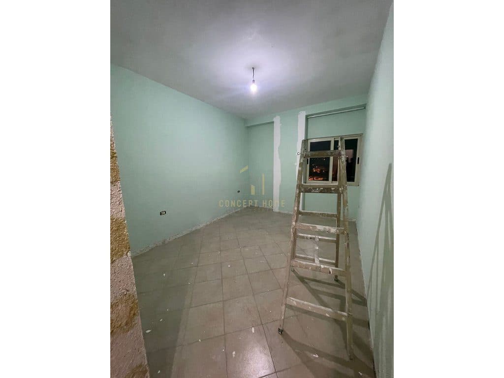 Shitet apartament 1+1 Yzberisht 3