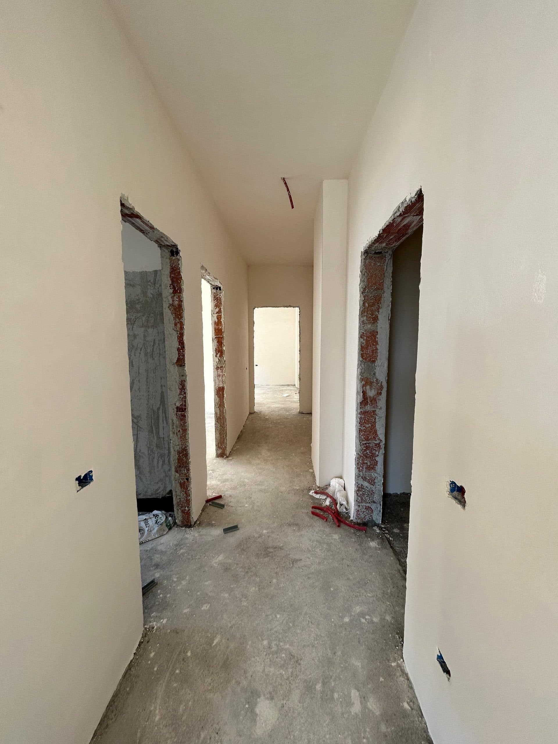 Shitet super apartament 2+1 ne Kamez (White Power SHPK) 3