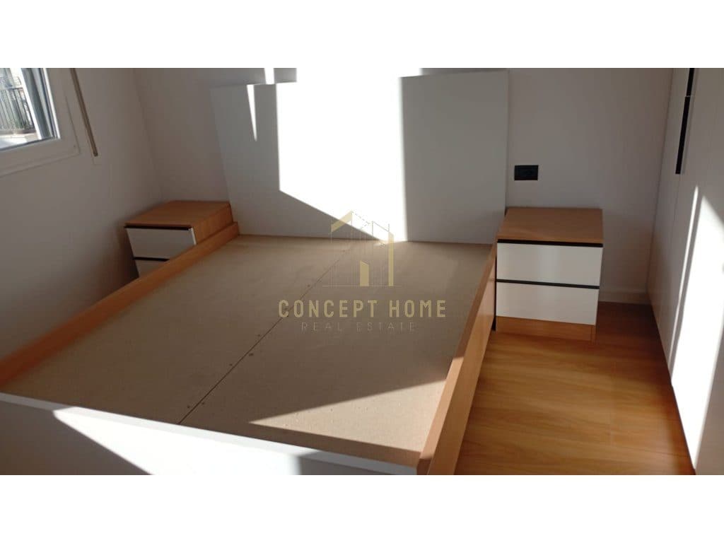 Jepet me qera Apartament 2+1 ne Kamez,Bathore