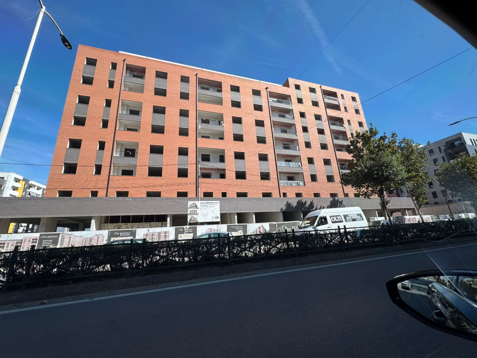 Shitet apartament 3+1+2 ne Kamez 102850€ | 131.86 m² 3