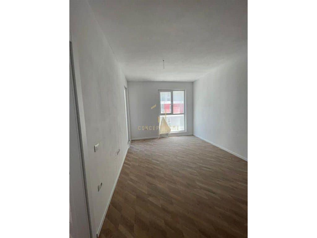 Shitet Apartament 1+1 tek Kompleksi Univers City 3