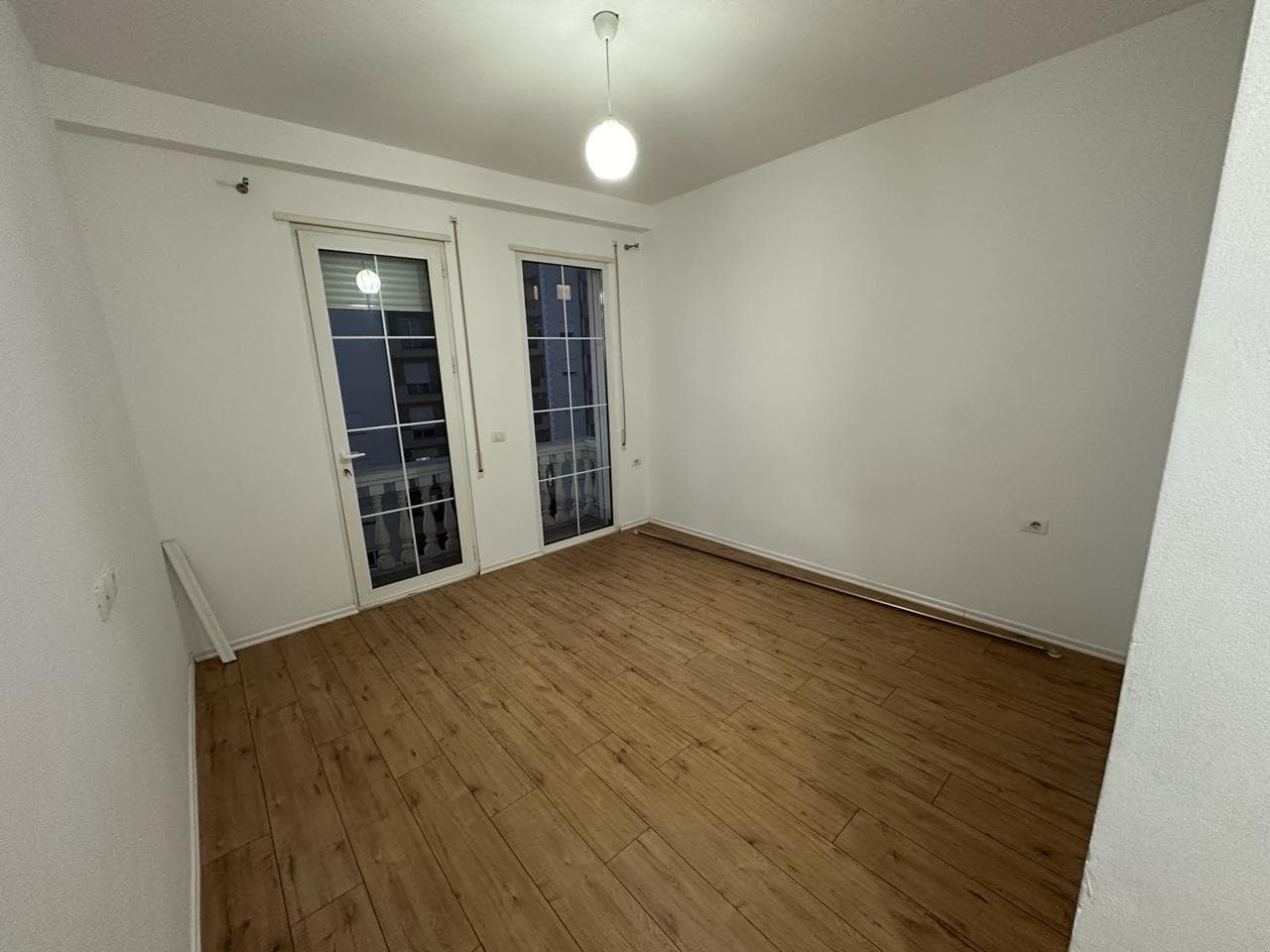 Apartament 2+1+2 Për Shitje në Kamez, Tiranë - 85,000.00€ | 95.5 m² 3