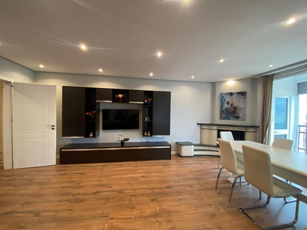 Apartament 2+1+2 Me Qira në Lumi Lana/Bulevard, Tirana - 1150€ | 125 m²