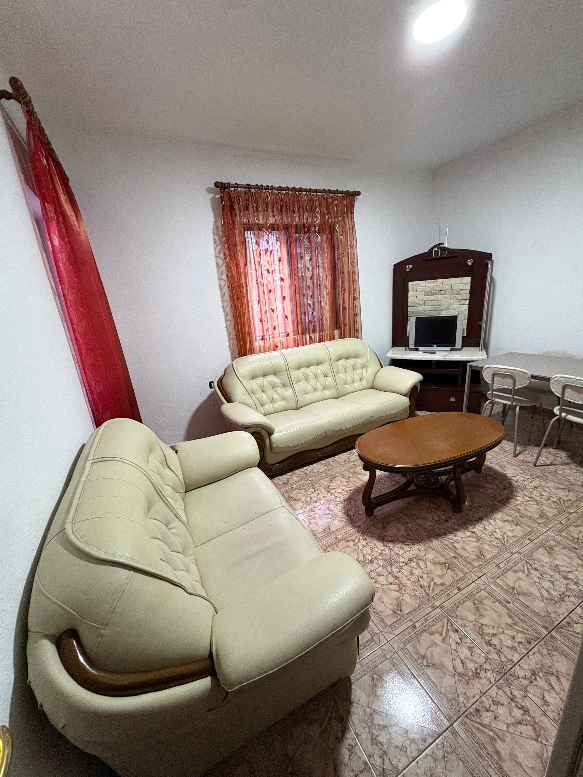 Apartament 2+1 Me Qira në Rruga Jordan Misja, Tiranë - 350€ | 95 m² 4