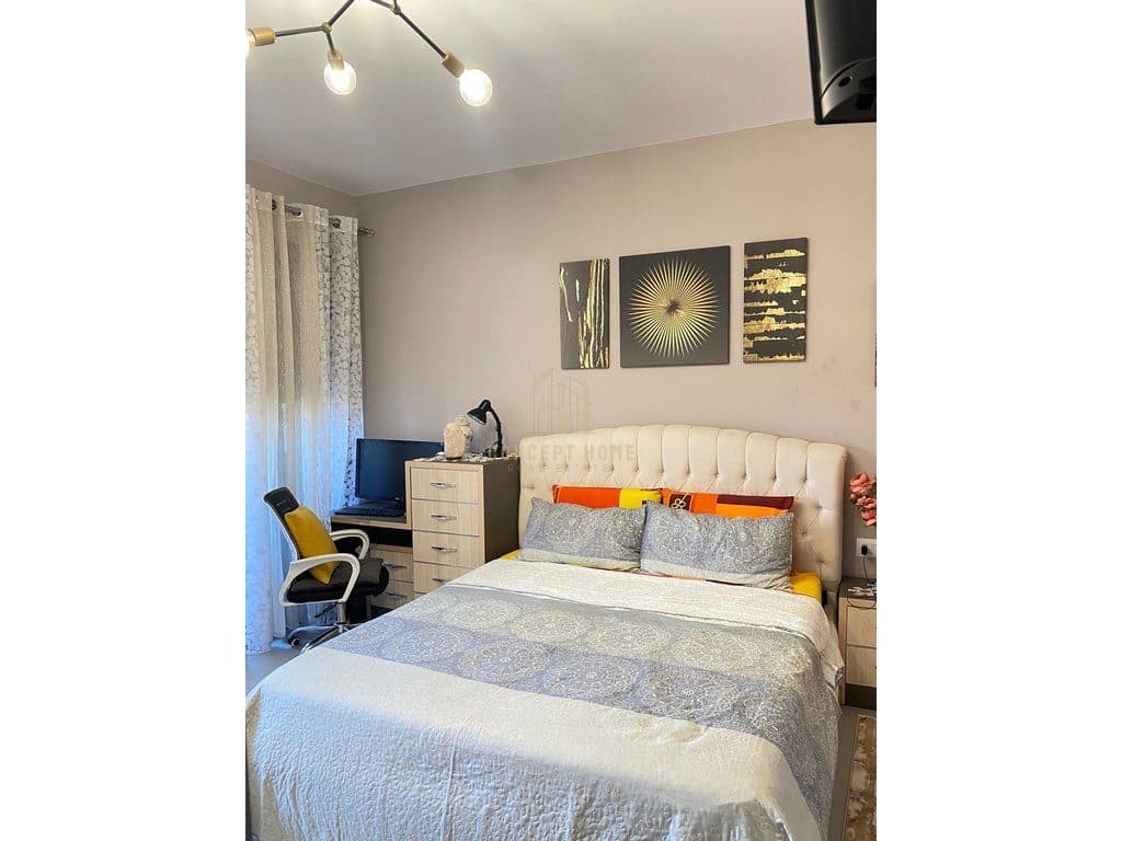 Jepet me qera apartament 1+1 tek Stadiumi Dinamo 4