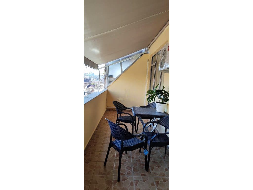 Jepet me qera Apartament 1+1 tek Rruga Kavajes