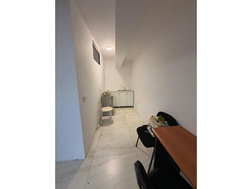 Garsoniere Për Shitje në Fresk, Tiranë - 25,000€ | 25 m²