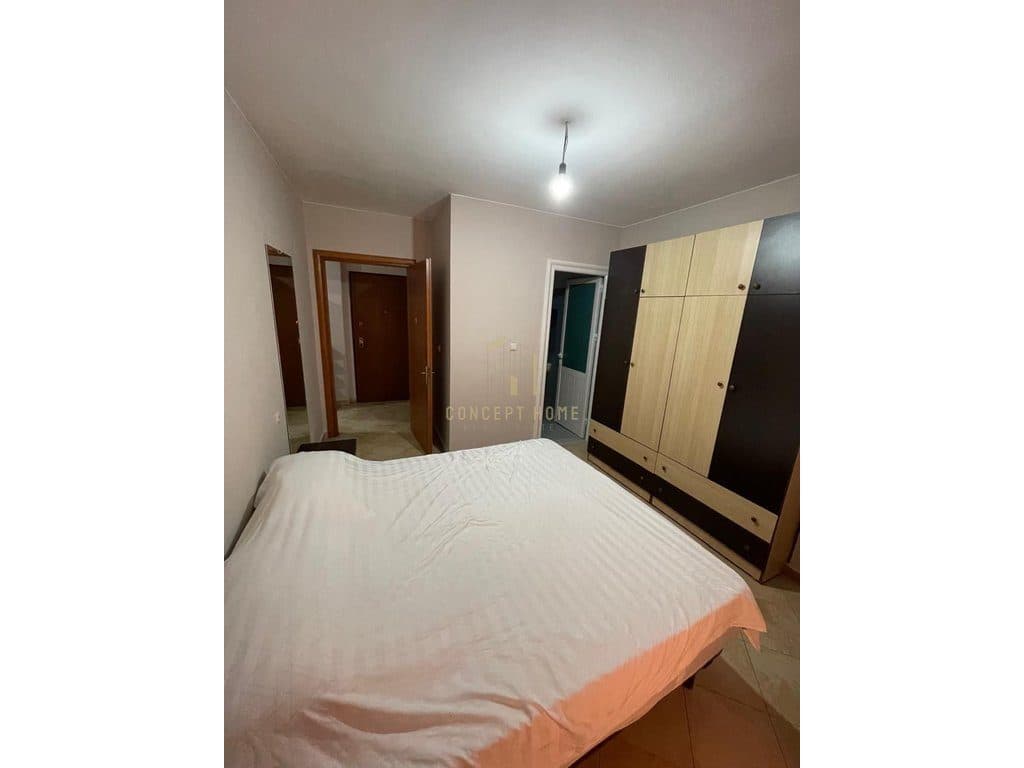 Jepet apartament me qera 2+1 ne Yzberisht 3
