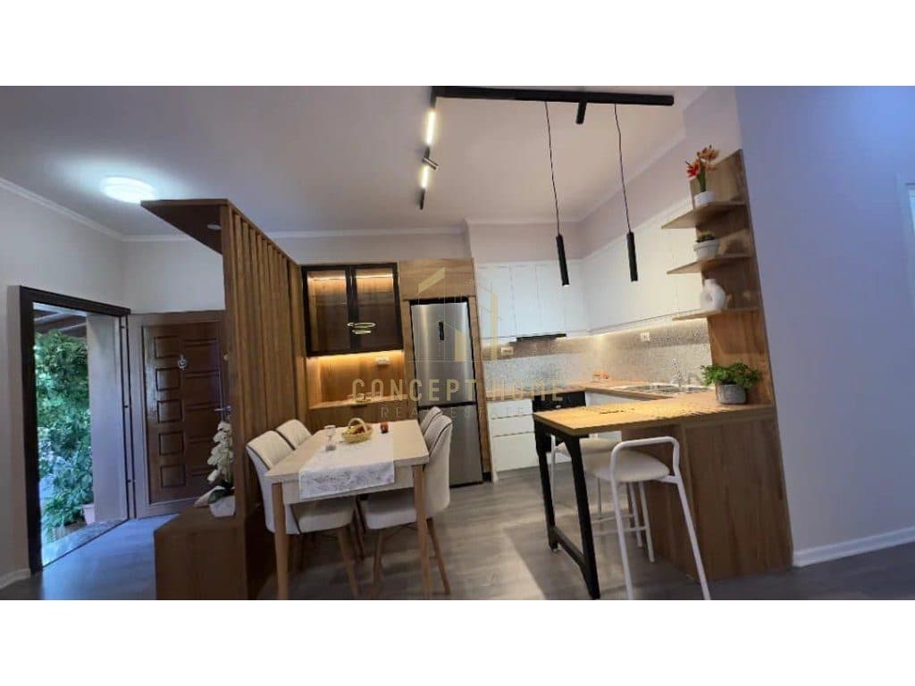 Jepet me qera Apartament 2+1 tek Rruga e Kosovarve 2