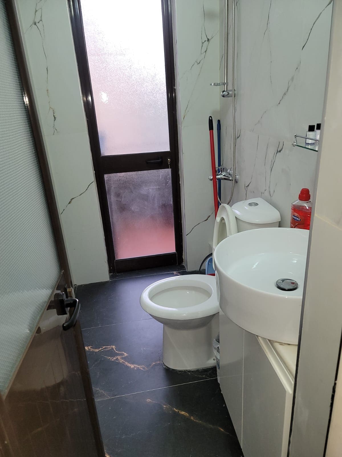 Apartament 1+1 tek 21 Dhjetori 2