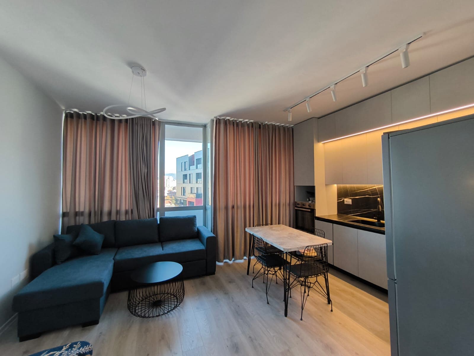 Jepet me qera Apartament 1+1 Ne Ali Dem 3
