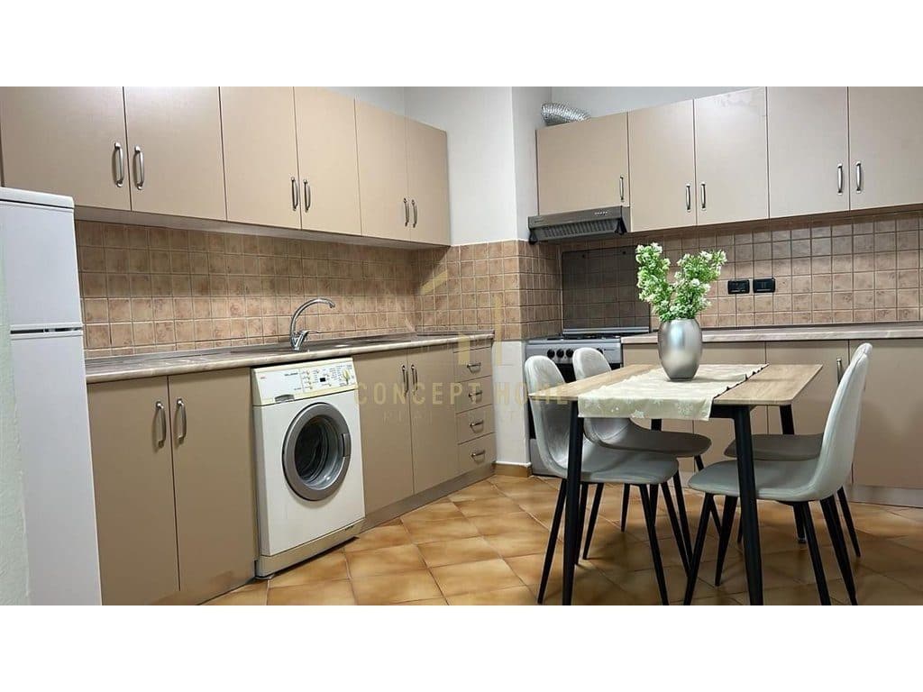 Jepet me qera apartament 1+1 ne 3