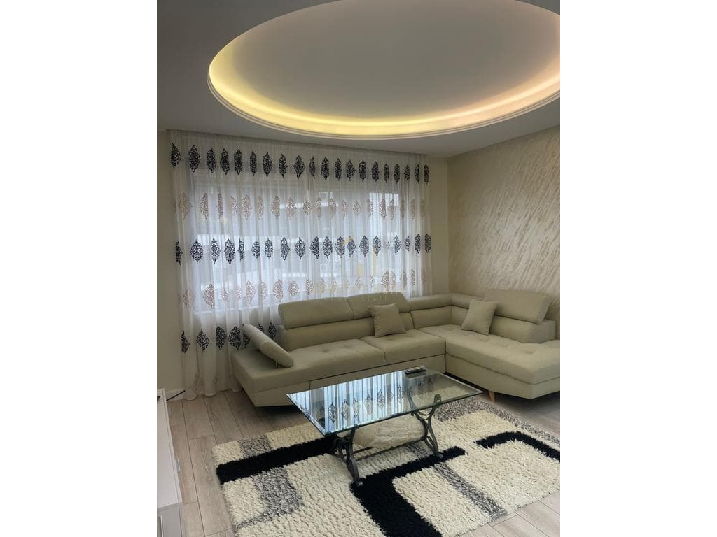 Apartament me qera 1+1 tek Rruga e Kosovareve
